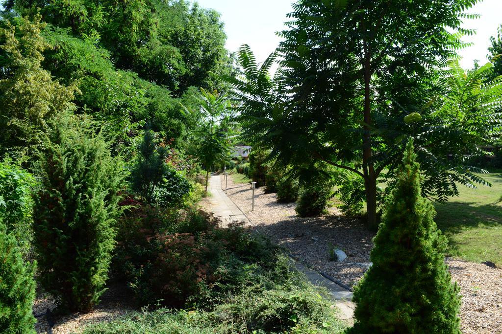 Villa Areal Hradisek à Klobouky u Brna Extérieur photo